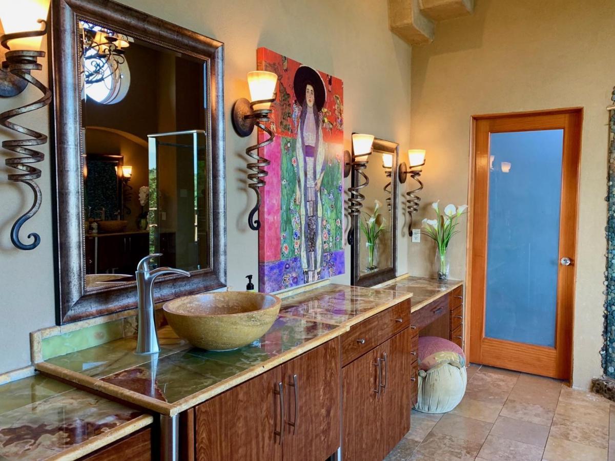 Scenic Hill Country Retreat - Rhino Ranch Villa New Braunfels Dış mekan fotoğraf