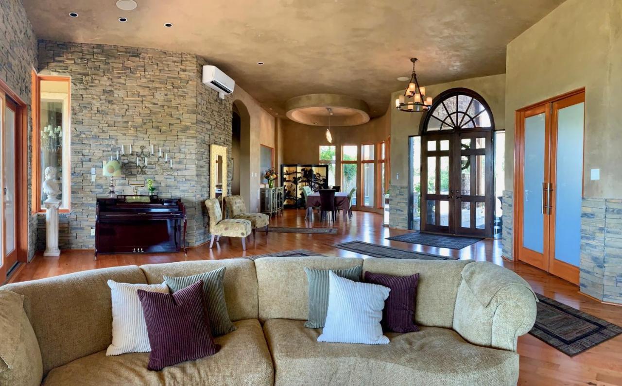 Scenic Hill Country Retreat - Rhino Ranch Villa New Braunfels Dış mekan fotoğraf
