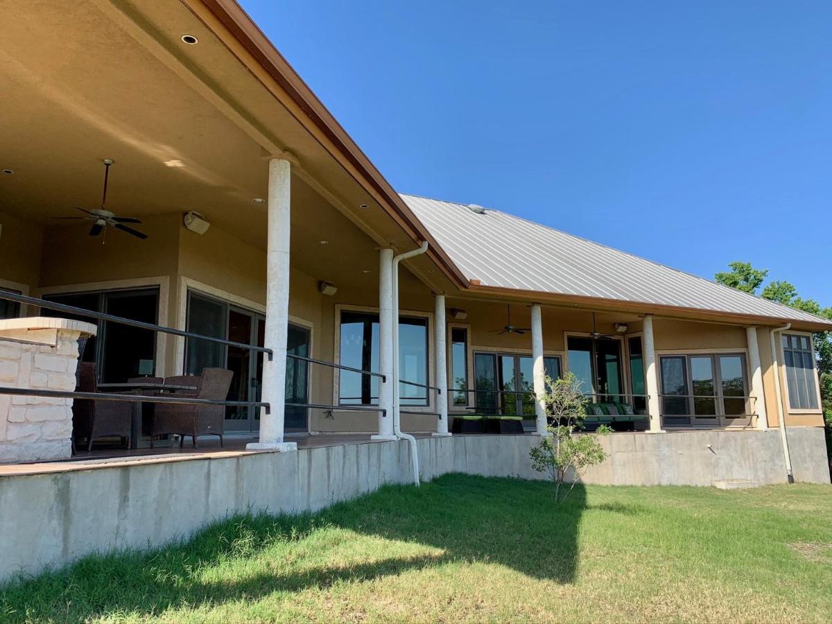 Scenic Hill Country Retreat - Rhino Ranch Villa New Braunfels Dış mekan fotoğraf