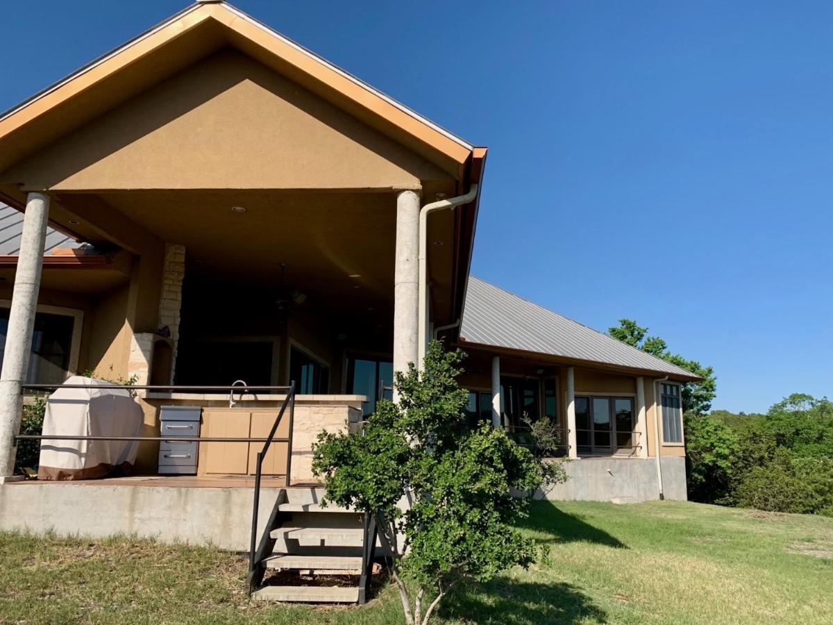 Scenic Hill Country Retreat - Rhino Ranch Villa New Braunfels Dış mekan fotoğraf
