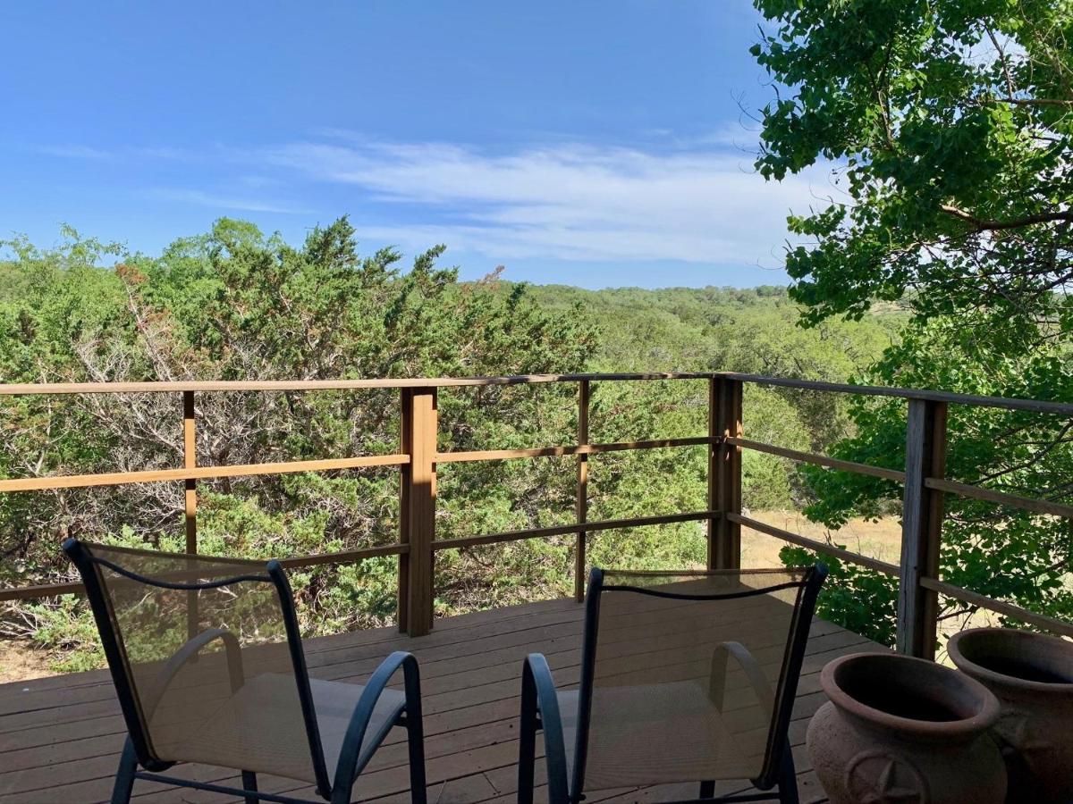 Scenic Hill Country Retreat - Rhino Ranch Villa New Braunfels Dış mekan fotoğraf