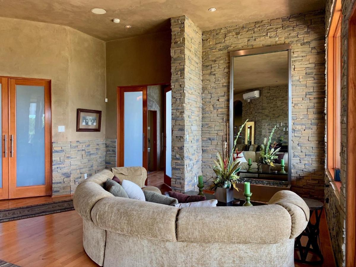 Scenic Hill Country Retreat - Rhino Ranch Villa New Braunfels Dış mekan fotoğraf